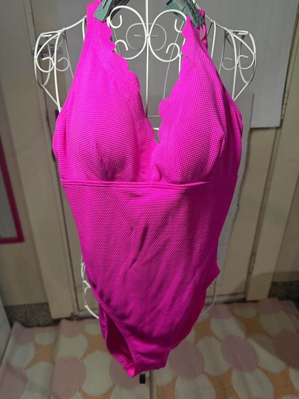 Kate Spade New York Scalloped Textured One Piece Swimsuit in Pink - Picture 1 of 4